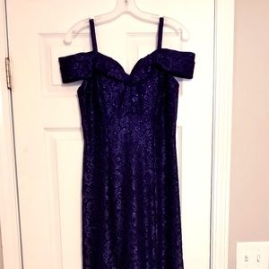 Cold-Shoulder Glitter Lace Mermaid Dress